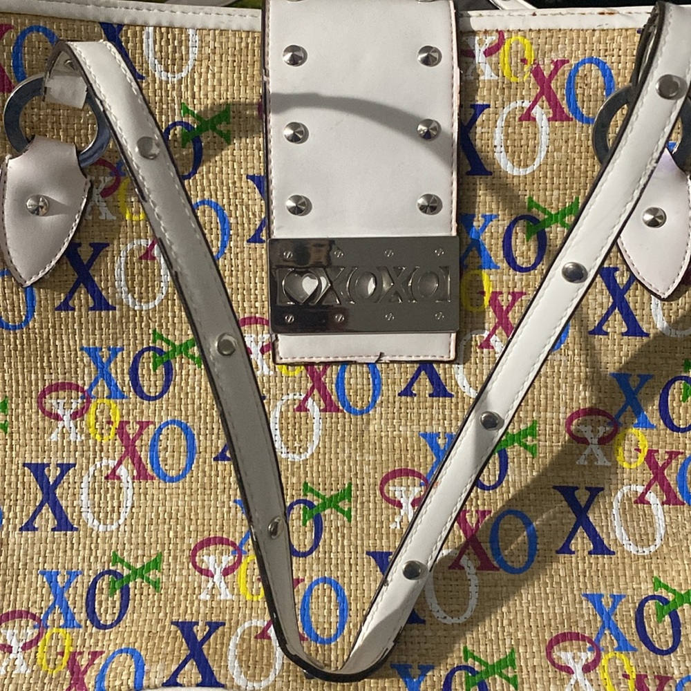 Vintage xoxo purse in fair condition - Picture 3 of 5